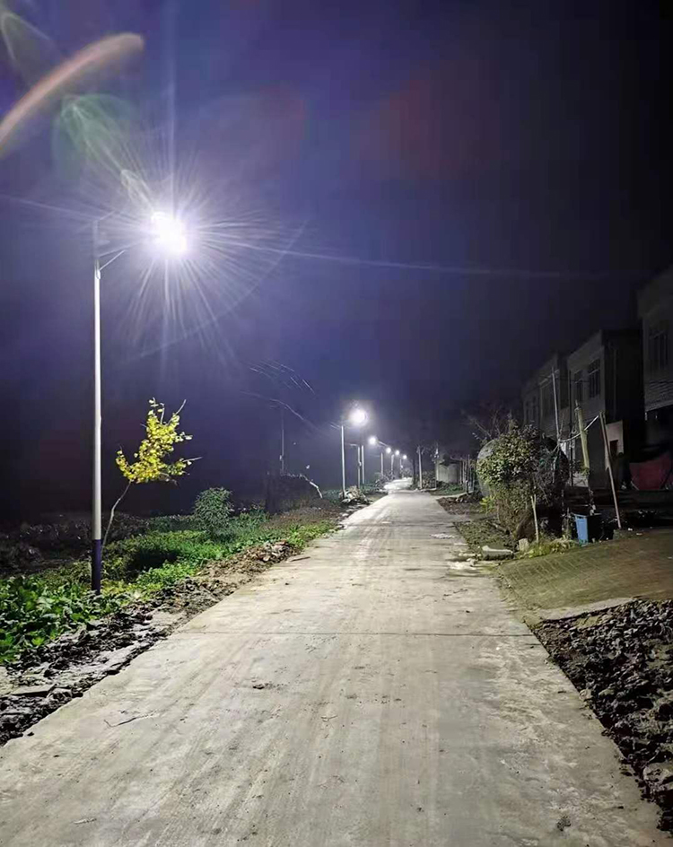 四川太陽能路燈_led太陽能路燈_中山南德太陽能路燈